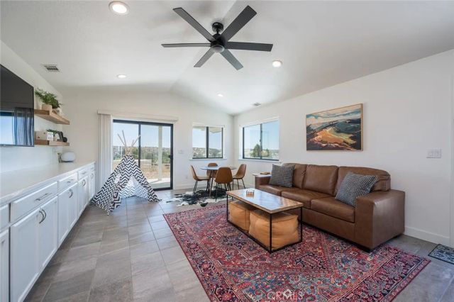 5602 Prancing Deer Place, Paso Robles, CA 93446