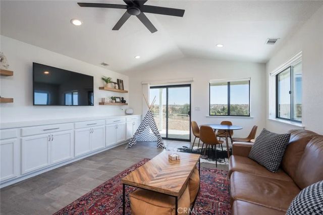5602 Prancing Deer Place, Paso Robles, CA 93446