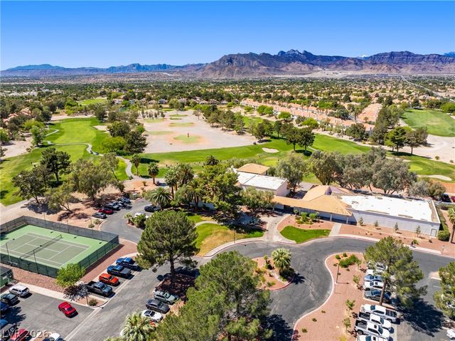 5305 La Patera Lane, Las Vegas, NV 89149