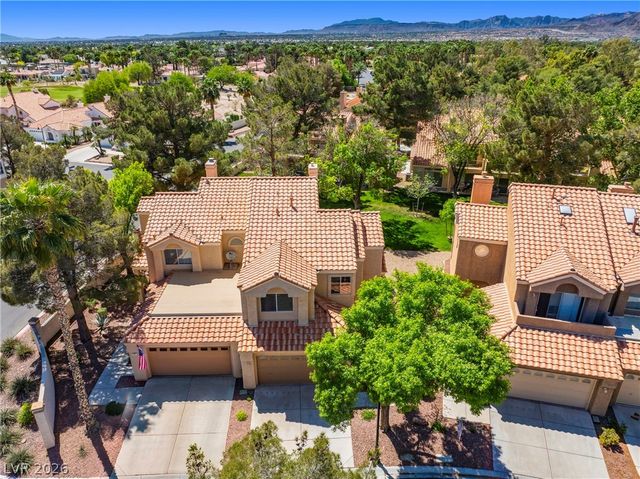 5305 La Patera Lane, Las Vegas, NV 89149