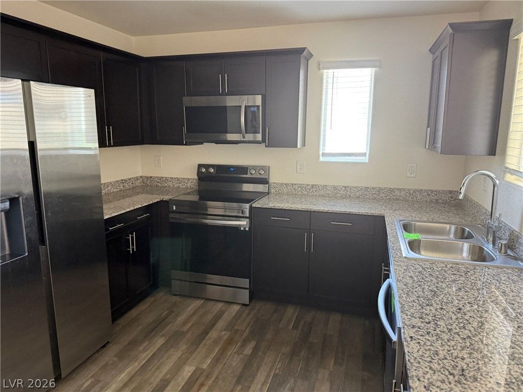 2642 Wimbledon White Court, North Las Vegas, NV 89086 — photo 4