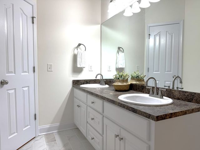 73 Lee Road 2123, Phenix City, AL 36870