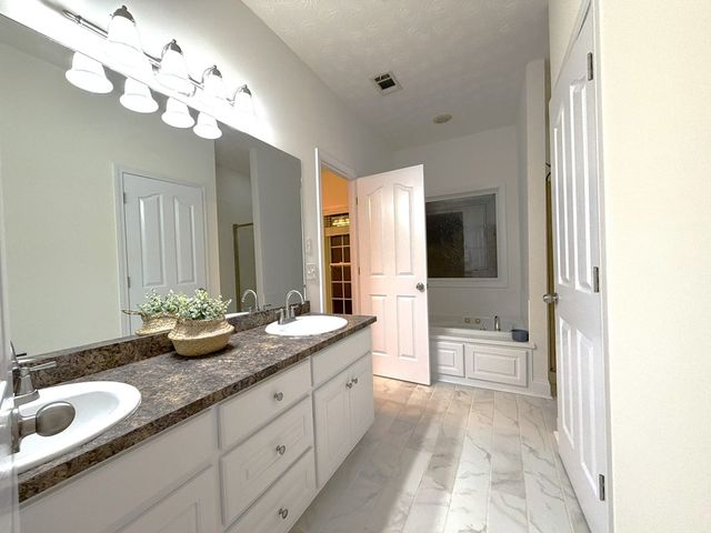 73 Lee Road 2123, Phenix City, AL 36870