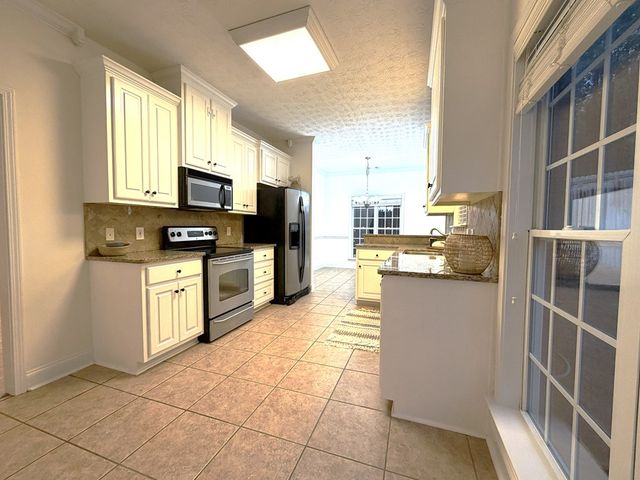 73 Lee Road 2123, Phenix City, AL 36870