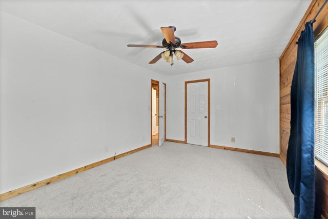 433 CORNWALL DR, Ruther Glen, VA 22546