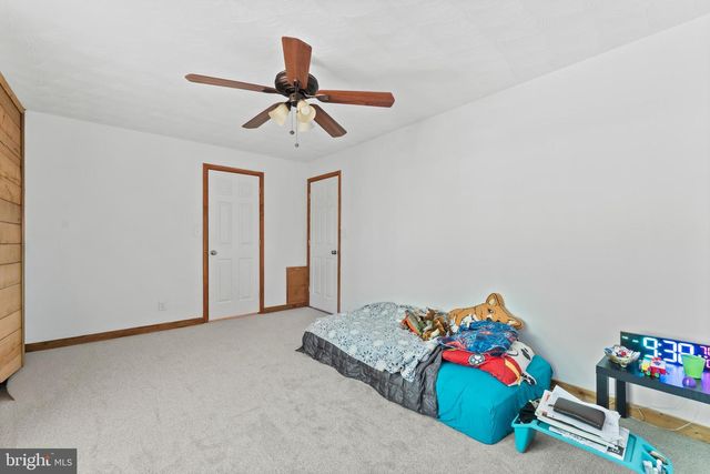 433 CORNWALL DR, Ruther Glen, VA 22546