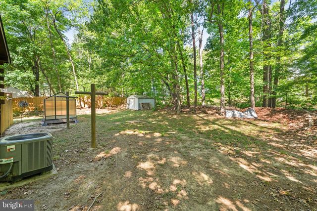 433 CORNWALL DR, Ruther Glen, VA 22546