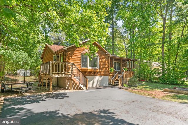 433 CORNWALL DR, Ruther Glen, VA 22546