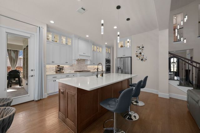 2353 Flat Creek Road, Frisco, TX 75036