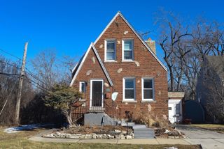 3901 Custer Avenue, Lyons, IL 60534