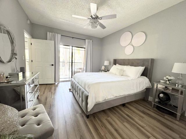 2808 Amalei Drive 110, Palm Beach Gardens, FL 33410