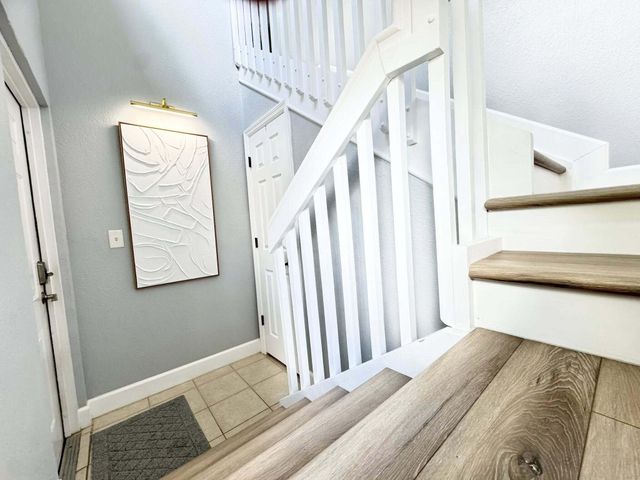 2808 Amalei Drive 110, Palm Beach Gardens, FL 33410