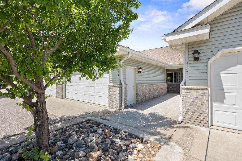 775 Rockford Avenue E, Delano, MN 55328 — photo 2
