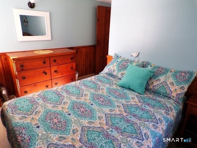 64 Washington Avenue, Old Lyme, CT 06371
