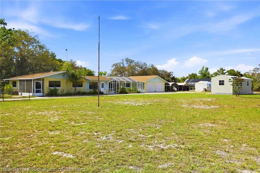 49 Williams Road, Lake Placid, FL 33852