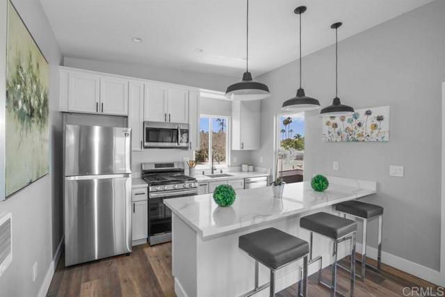 4924 Iroquois Avenue, San Diego, CA 92117