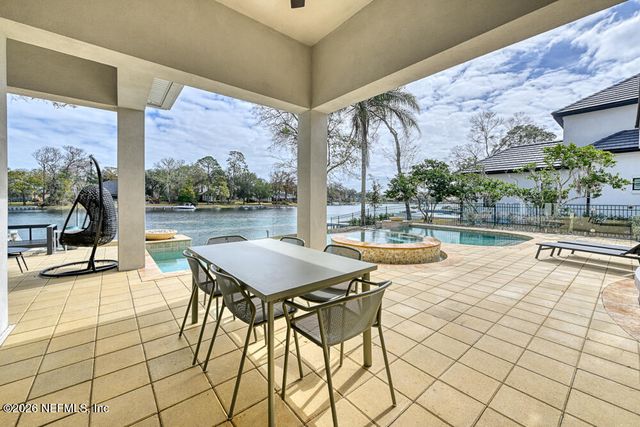 781 QUEENS HARBOR Boulevard, Jacksonville, FL 32225