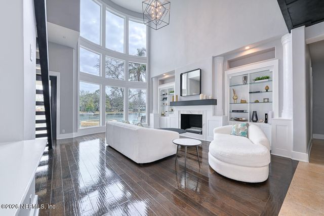 781 QUEENS HARBOR Boulevard, Jacksonville, FL 32225