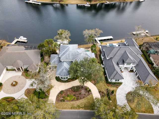 781 QUEENS HARBOR Boulevard, Jacksonville, FL 32225