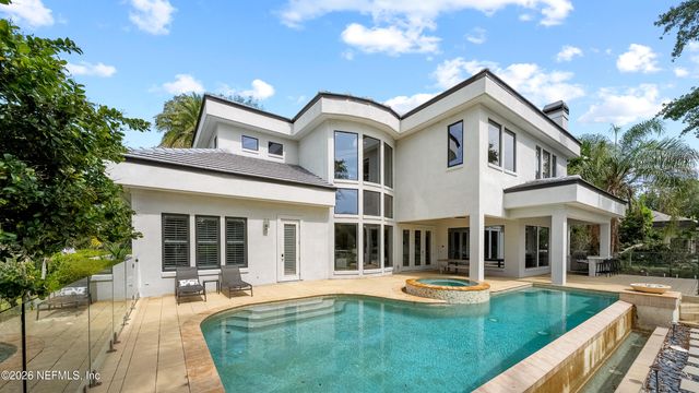 781 QUEENS HARBOR Boulevard, Jacksonville, FL 32225