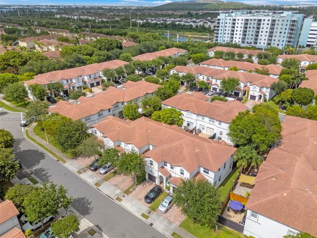 8165 NW 108th Avenue, Doral, FL 33178