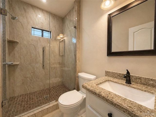 1621 E Agualeguas Street, Roma, TX 78584