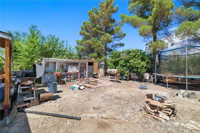 1950 West Horn Road, Pahrump, NV 89048