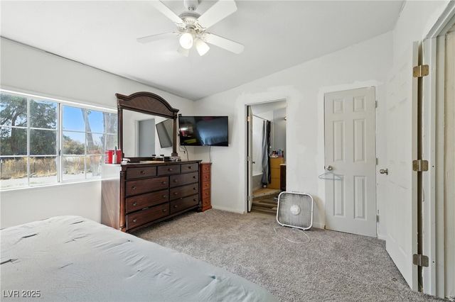 1950 West Horn Road, Pahrump, NV 89048