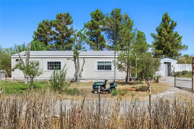 1950 West Horn Road, Pahrump, NV 89048