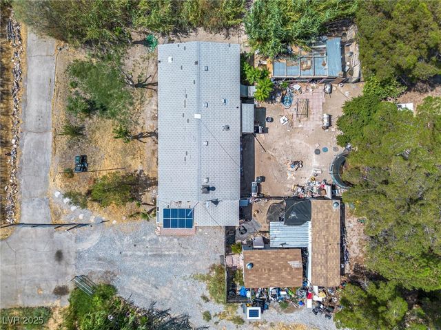 1950 West Horn Road, Pahrump, NV 89048