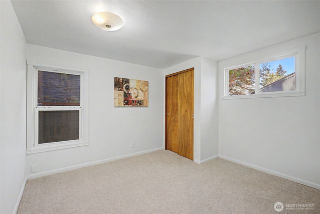 14019 23rd Avenue NE, Seattle, WA 98125