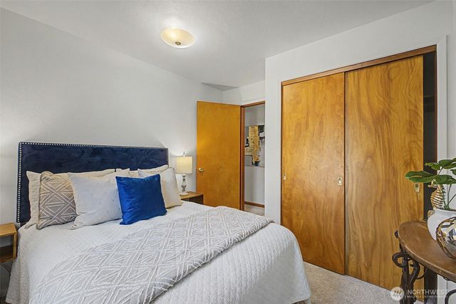 14019 23rd Avenue NE, Seattle, WA 98125
