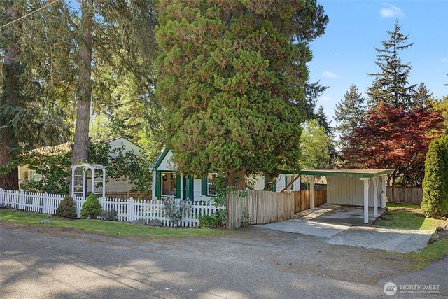 14019 23rd Avenue NE, Seattle, WA 98125