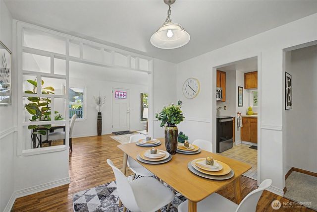 14019 23rd Avenue NE, Seattle, WA 98125