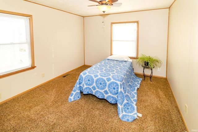 829 Allens Lane, Evansville, IN 47710