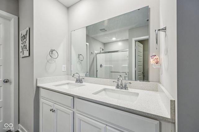 10358 Pronghorn Lane, Indianapolis, IN 46239