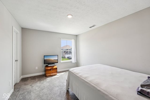 10358 Pronghorn Lane, Indianapolis, IN 46239