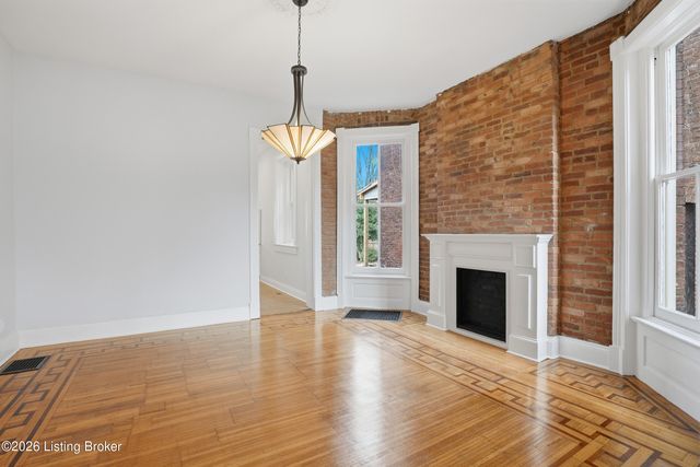 115 E Ormsby Ave, Louisville, KY 40203