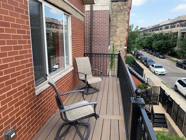 1327 W WALTON Street 2, Chicago, IL 60642