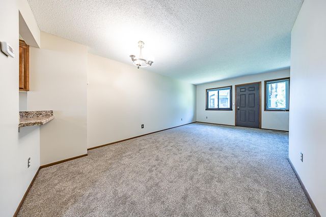 2421 Elliot Avenue, Minneapolis, MN 55404
