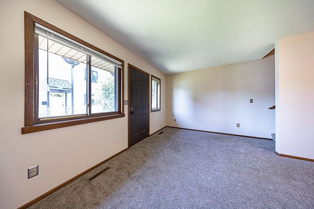 2421 Elliot Avenue, Minneapolis, MN 55404
