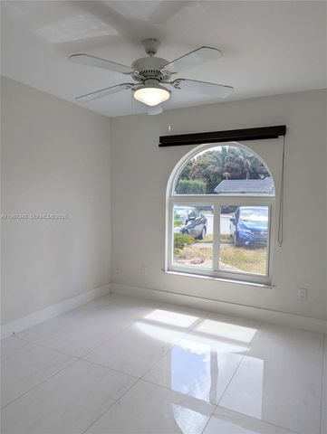 13925 SW 158th Terrace, Miami, FL 33177