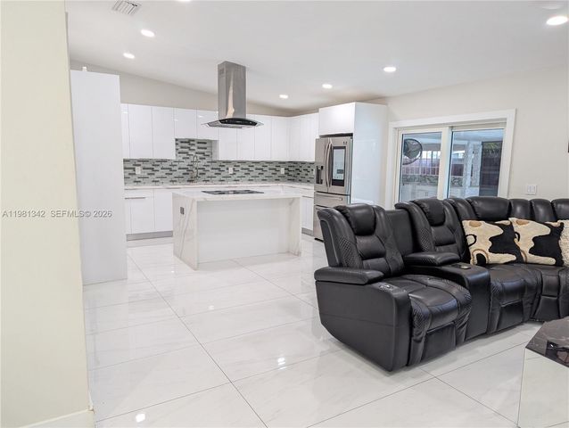 13925 SW 158th Terrace, Miami, FL 33177