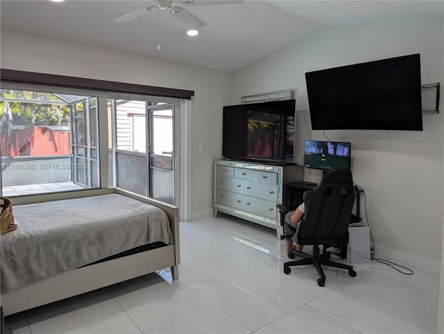 13925 SW 158th Terrace, Miami, FL 33177