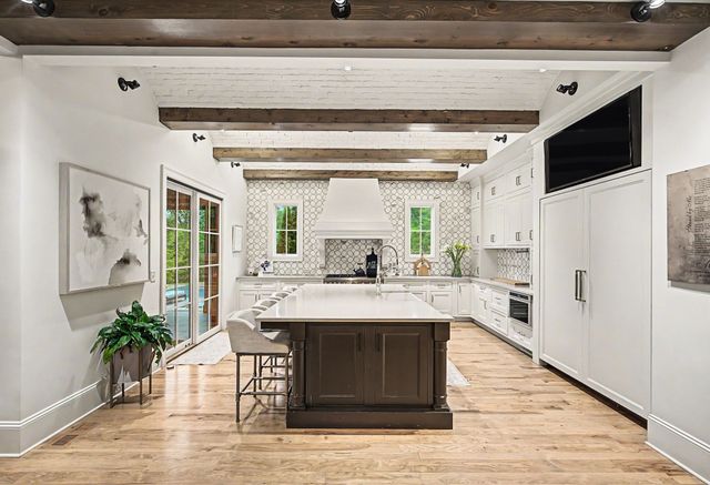 1004 Cartwright Close Dr, Brentwood, TN 37027