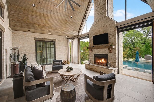 1004 Cartwright Close Dr, Brentwood, TN 37027