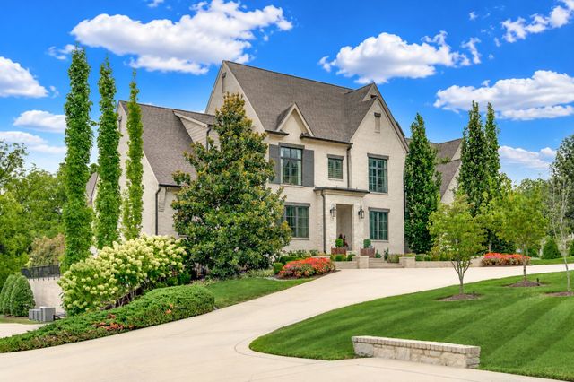 1004 Cartwright Close Dr, Brentwood, TN 37027