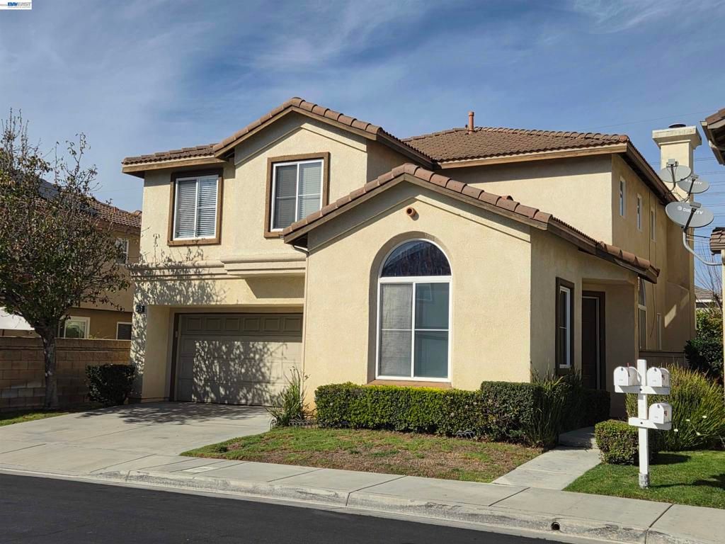 132 Citrine Ct, Gardena, CA 90248 — exterior