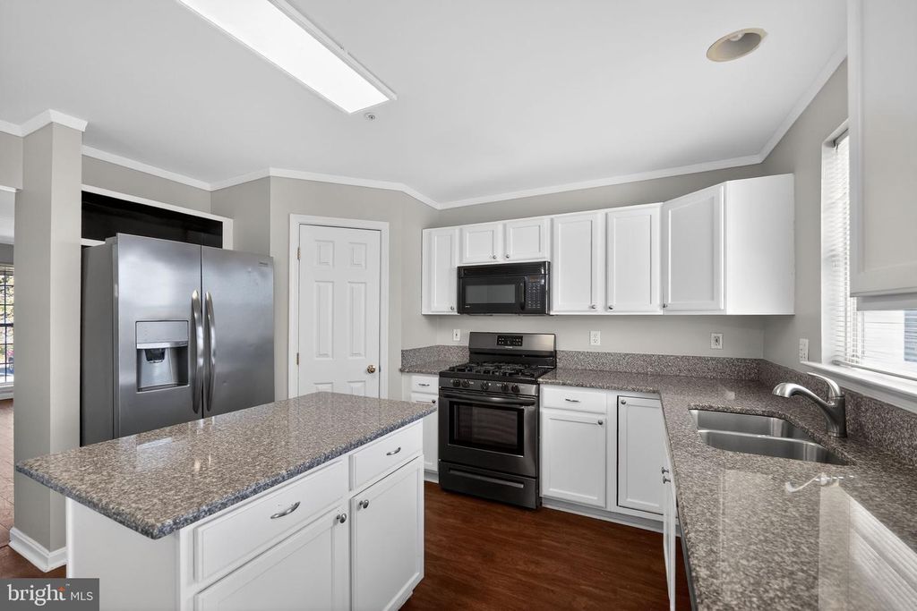 Image 10 of property listing at 2222 TIDAL VIEW GARTH, Abingdon, MD 21009