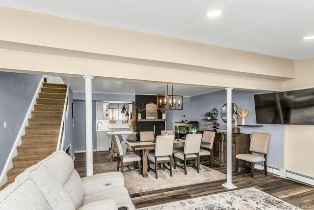 9 Deep Lane, Wantagh, NY 11793